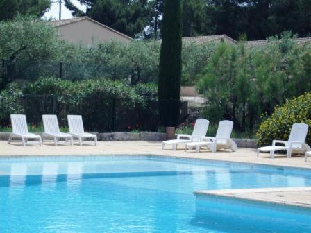Un Gite En Provence - Les Jardins De Fontanille Saint-Remy-de-Provence Exterior photo